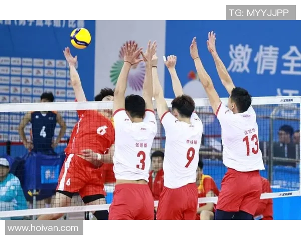 河南男排与辽宁男排激战正酣谁能在这场对决中笑到最后